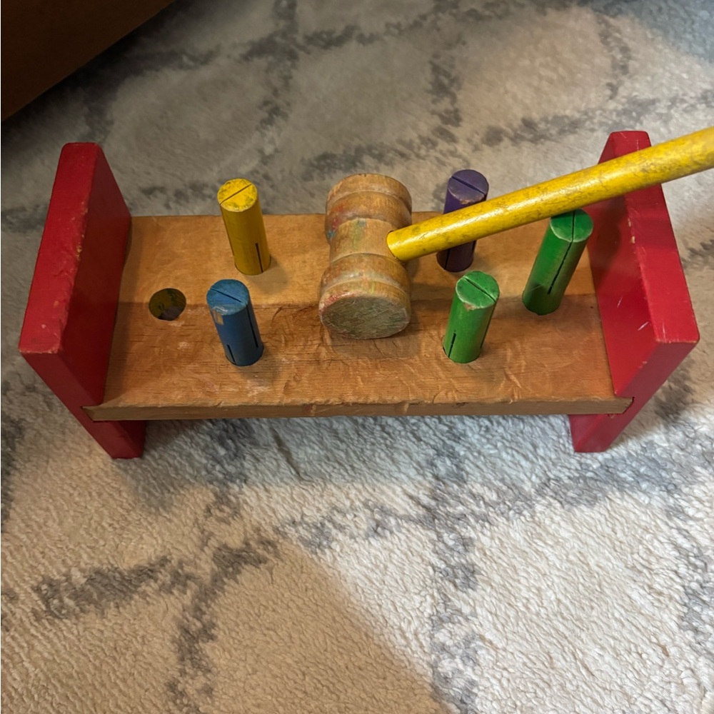 Wooden Peg Hammer Bench Toy – Multicolor Learning Playset